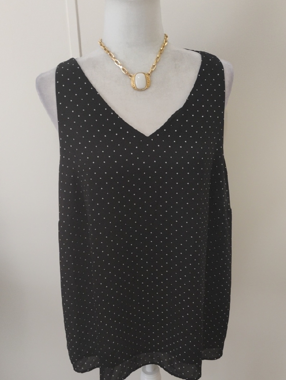 Maurices Black Sleeveless V-Neck Polka Dot Camisole